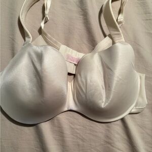 Cacique Cream Satin Bra